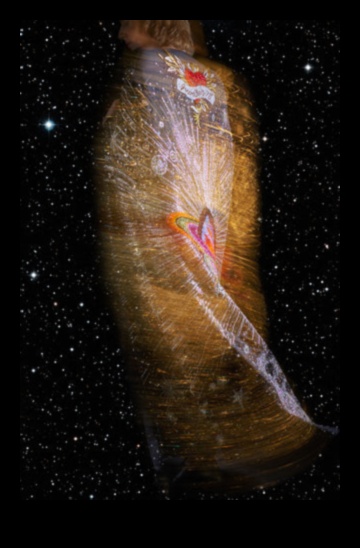 Gleaming Galaxy: Ξεκινήστε ένα ταξίδι λάμψης με τα γαλαξιακά σκουλαρίκια μας