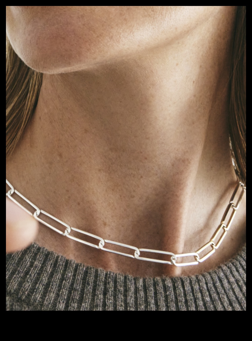 Κολιέ με λαμπερούς συνδέσμους που θα αναδείξουν το στυλ σας 3 Λαμπεροί σύνδεσμοι: Συνδέστε το στυλ σας με τη λάμψη των δημιουργιών μας με κολιέ