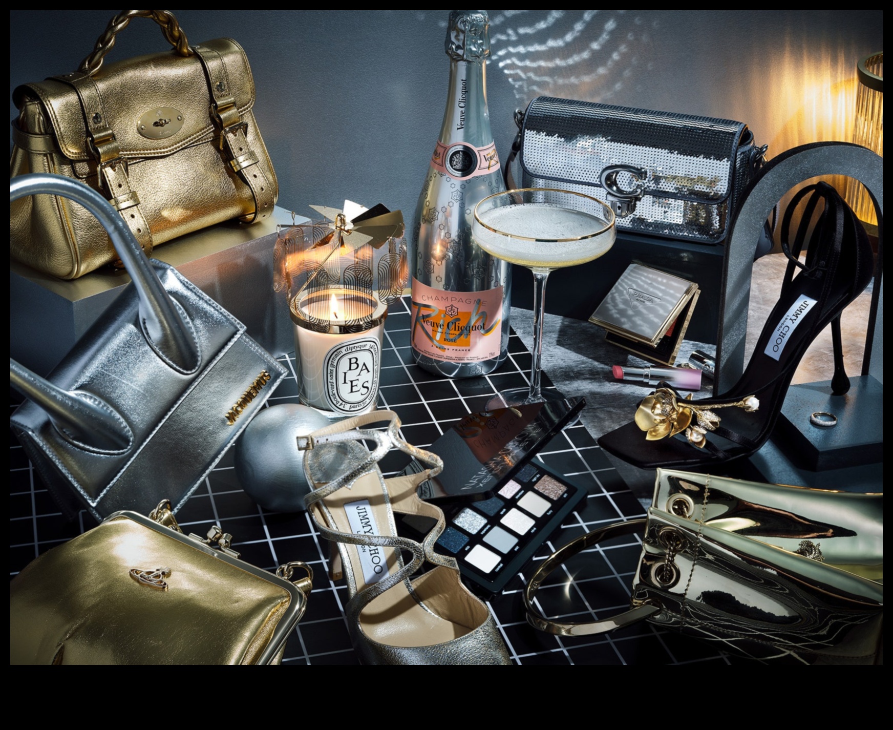 Timeless Treasures Classic Gifts for Her Timeless Tastes 2 Διαχρονικοί θησαυροί: Κλασικά δώρα για τις διαχρονικά τιμημένες γεύσεις της