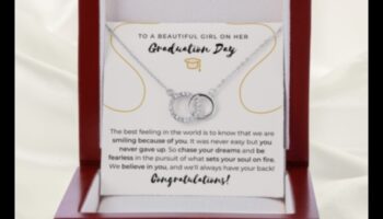 Εκθαμβωτικά όνειρα: Κυνηγήστε τα όνειρά σας με τα Dreamy Choker Styles μας