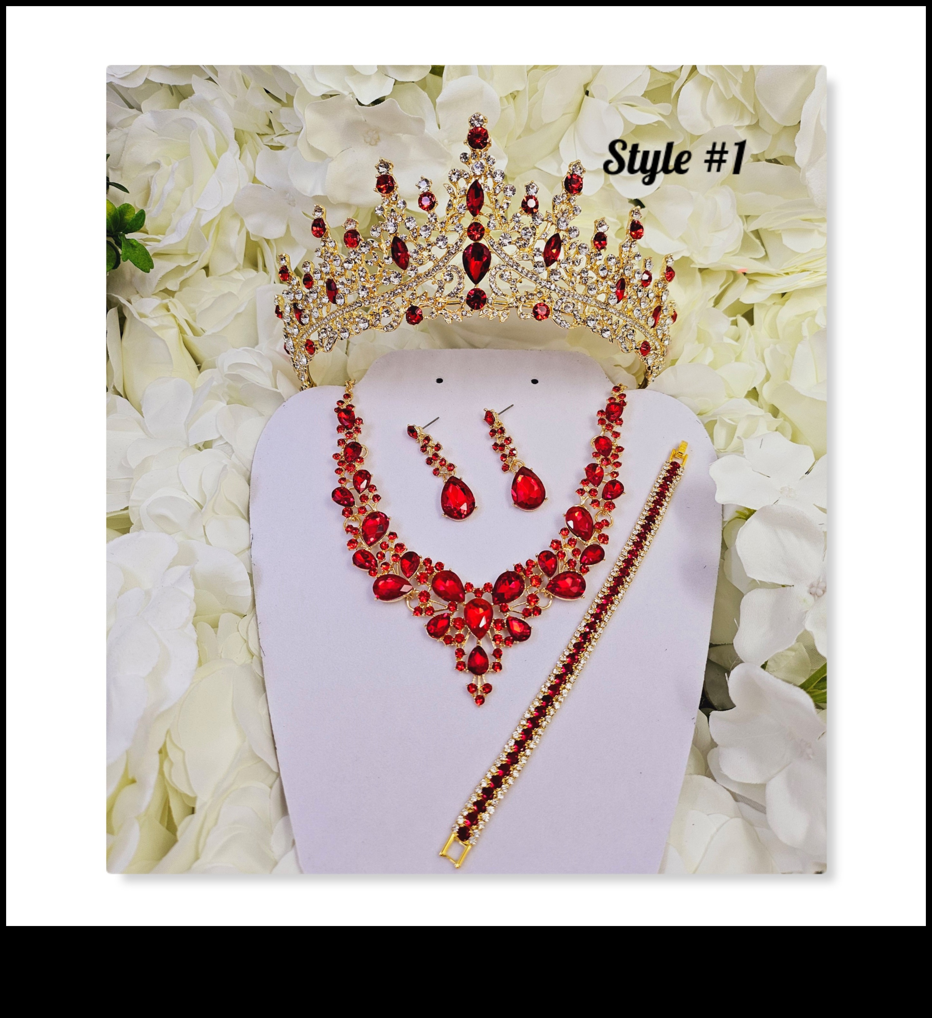 Radiant Romance Εκφράστε την αγάπη σας με το εντυπωσιακό μας σετ κοσμημάτων 1 Radiant Romance: Express Love with Our Romantic Jewelry Set