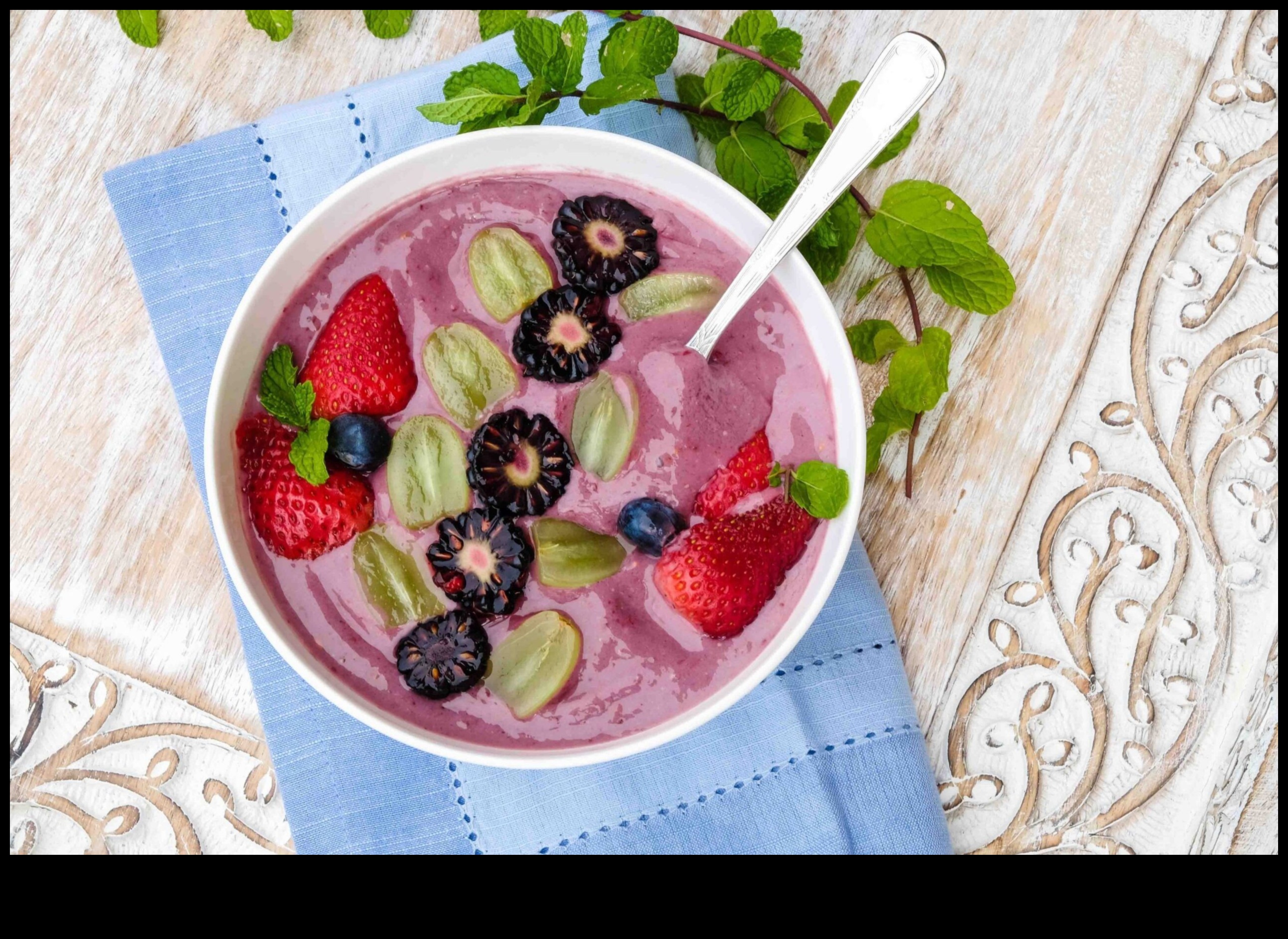 Smoothie Bowls on the Go Δυναμώστε το πρωί σας με φορητό πρωινό πλούσιο σε θρεπτικά συστατικά 1 Smoothie Bowls on the Go: Φορητά πρωινά με θρεπτικά συστατικά