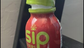 Sp and Thrive: Δημιουργώντας έναν υγιεινό τρόπο ζωής με τα Zesty Elixirs